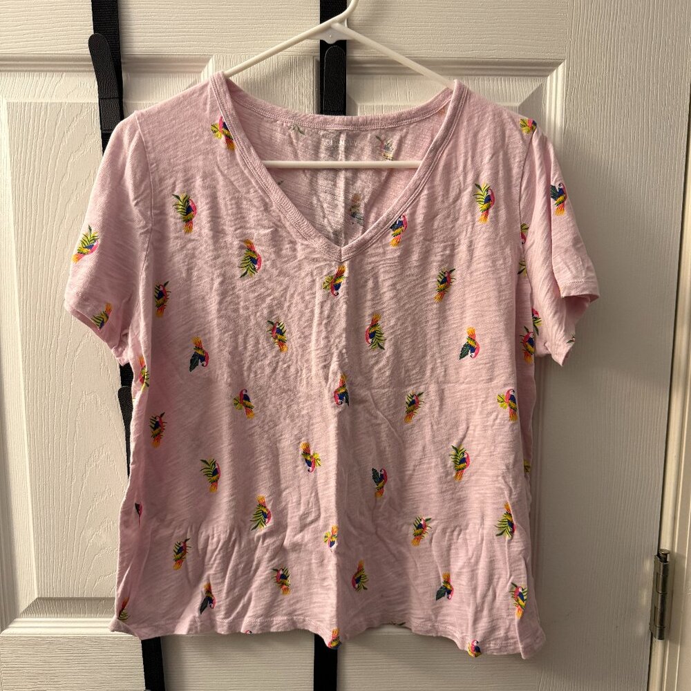 Pink Parrot Tshirt